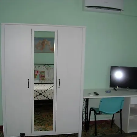 Giovannixxlll Bed & Breakfast Catania